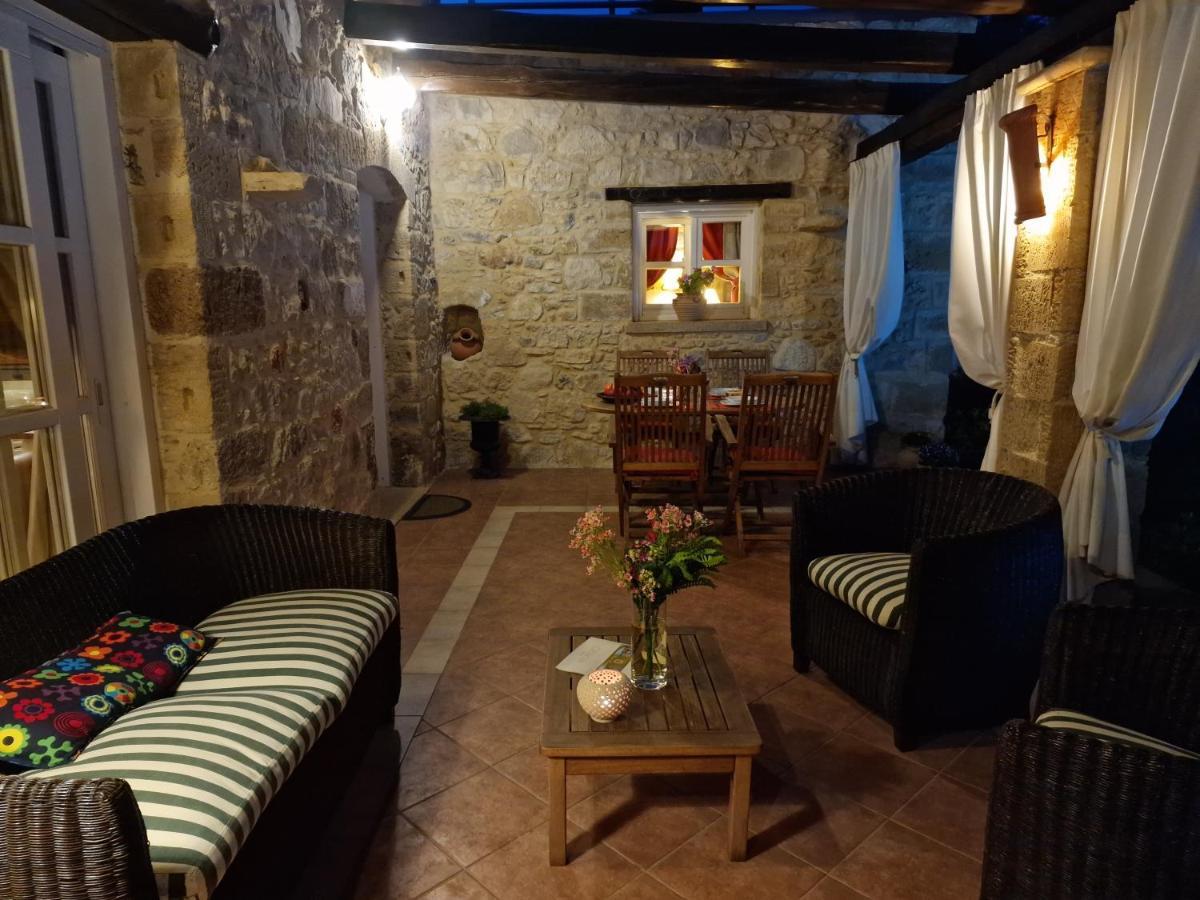Rock House'S Villa Melody Platanias  Bagian luar foto
